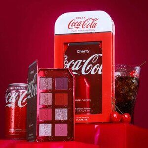 glamlite x Coca-Cola Cherry Palette